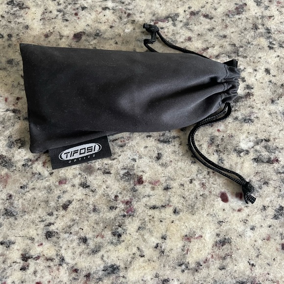 TIFOSI optics  swank worn 2 times - Picture 7 of 7